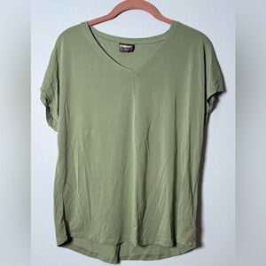 32 Degrees Olive V-Neck Short Sleeve Tee